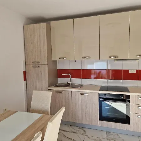 Elena Apartmán Dramalj